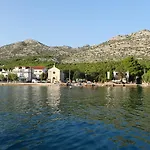 Appartement Maslina Starigrad Paklenica